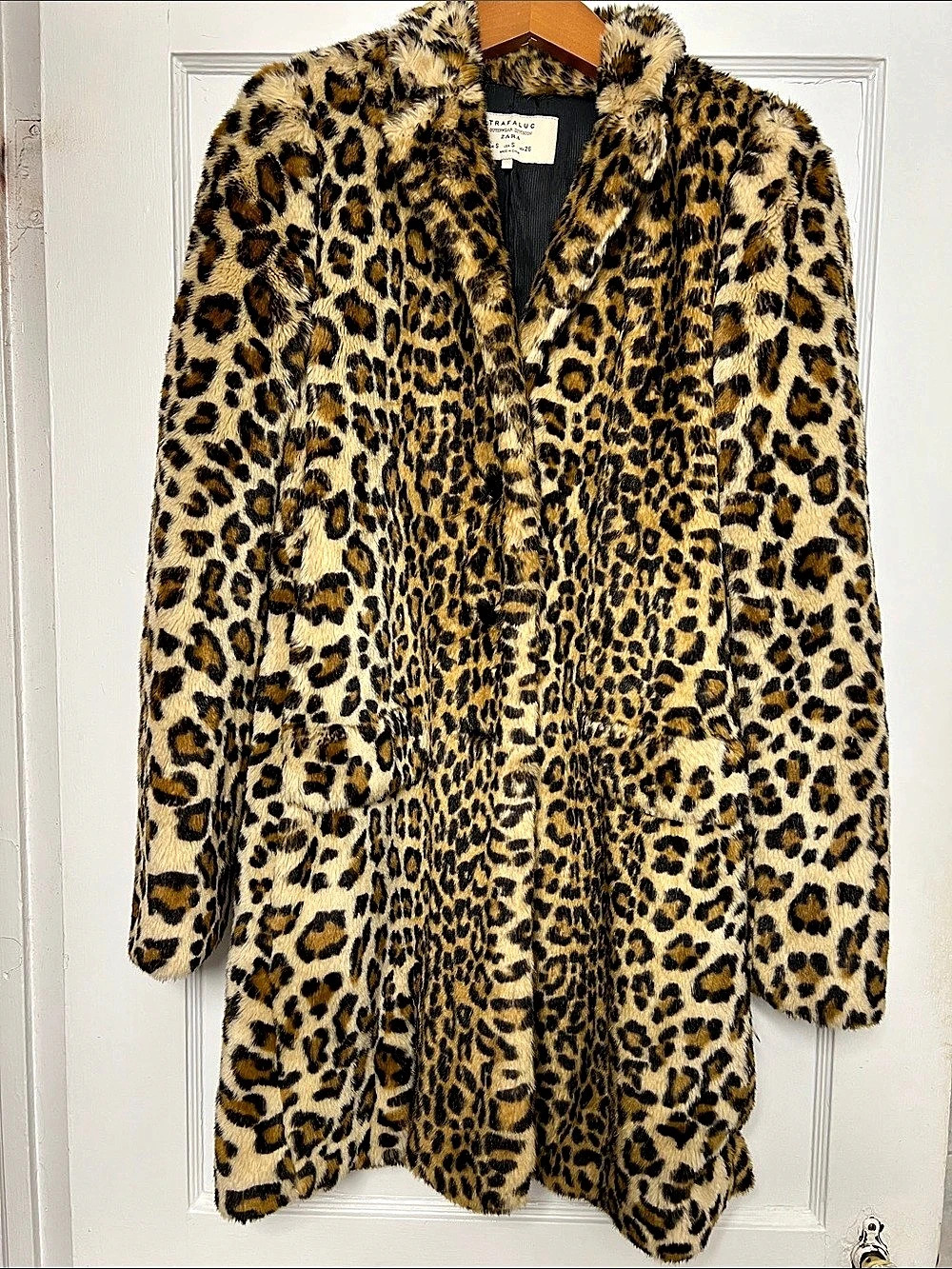 Trafaluc Leopard Print Faux Fur Coat Size Small Like New
